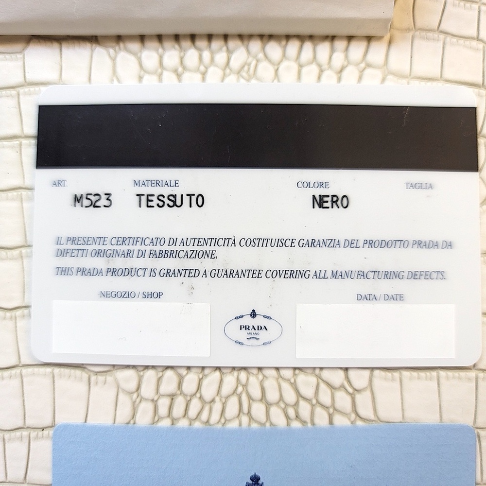 Rare Hi-End Unused Women's/Men's Prada Wallet (See Photos) - Picture 10 of 16